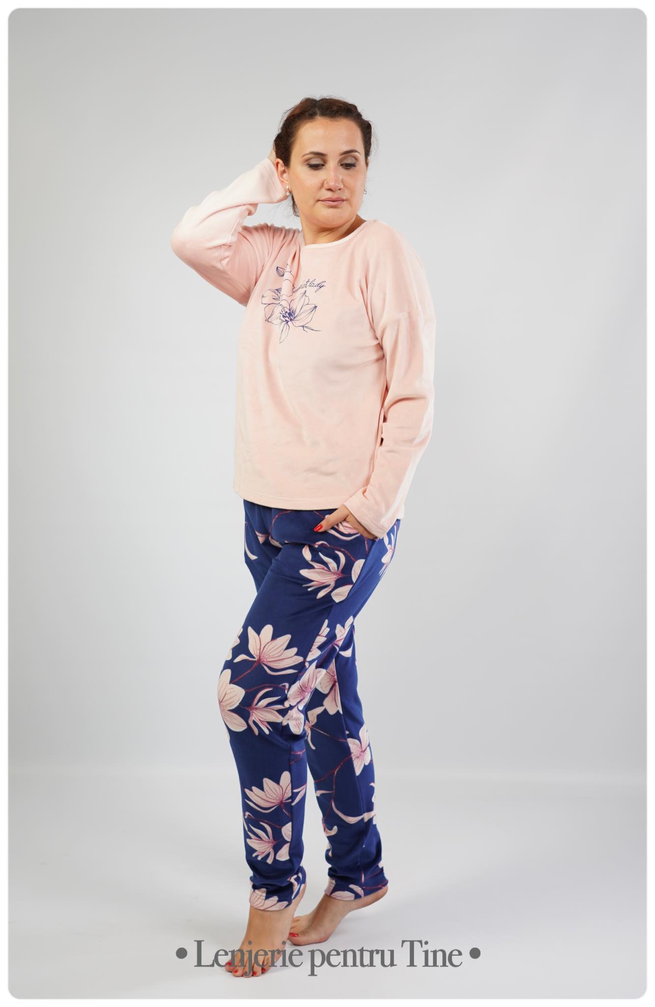 Set pantaloni cu tricou art.40700 - imagine 2