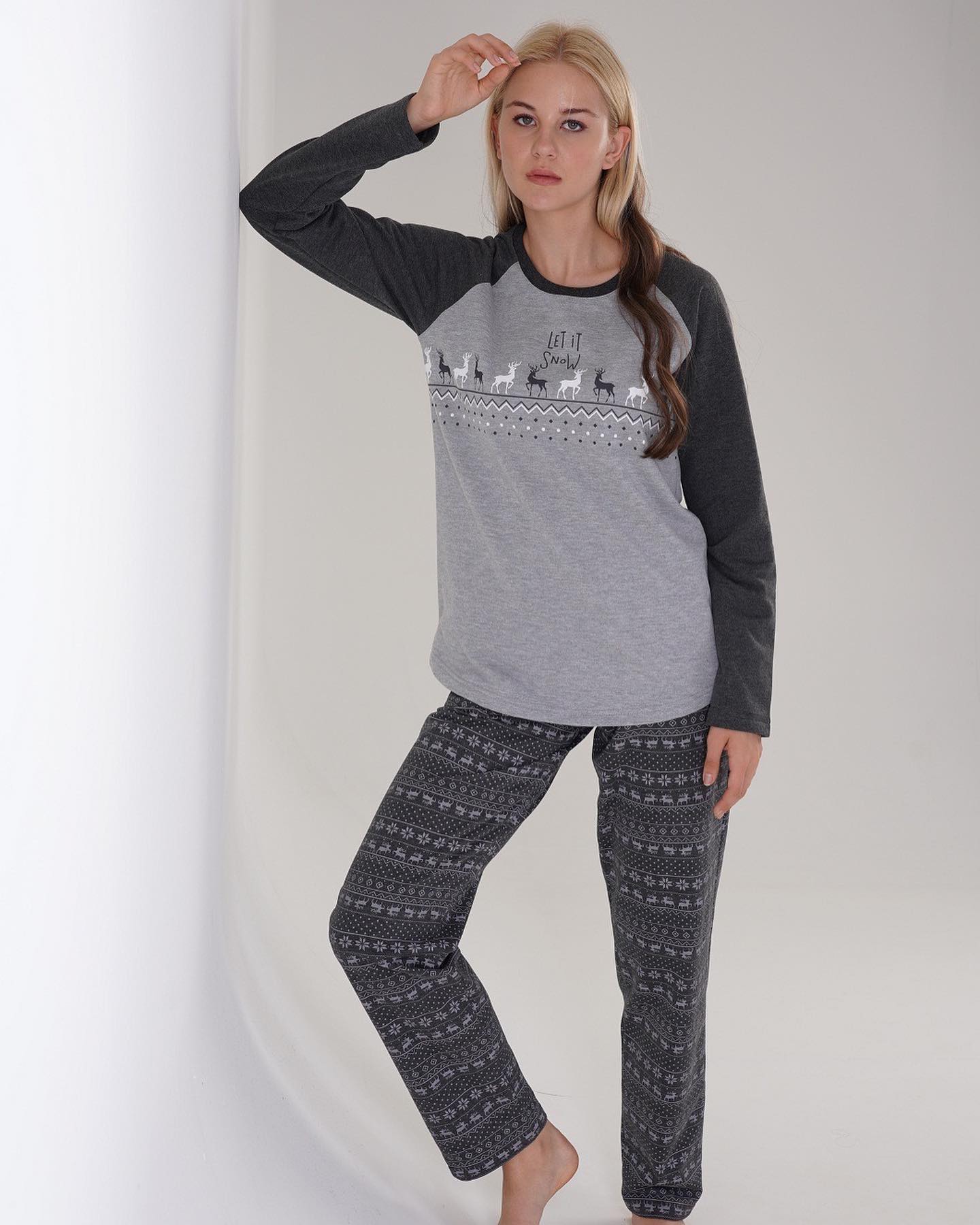 Set tricou cu pantaloni art.209480